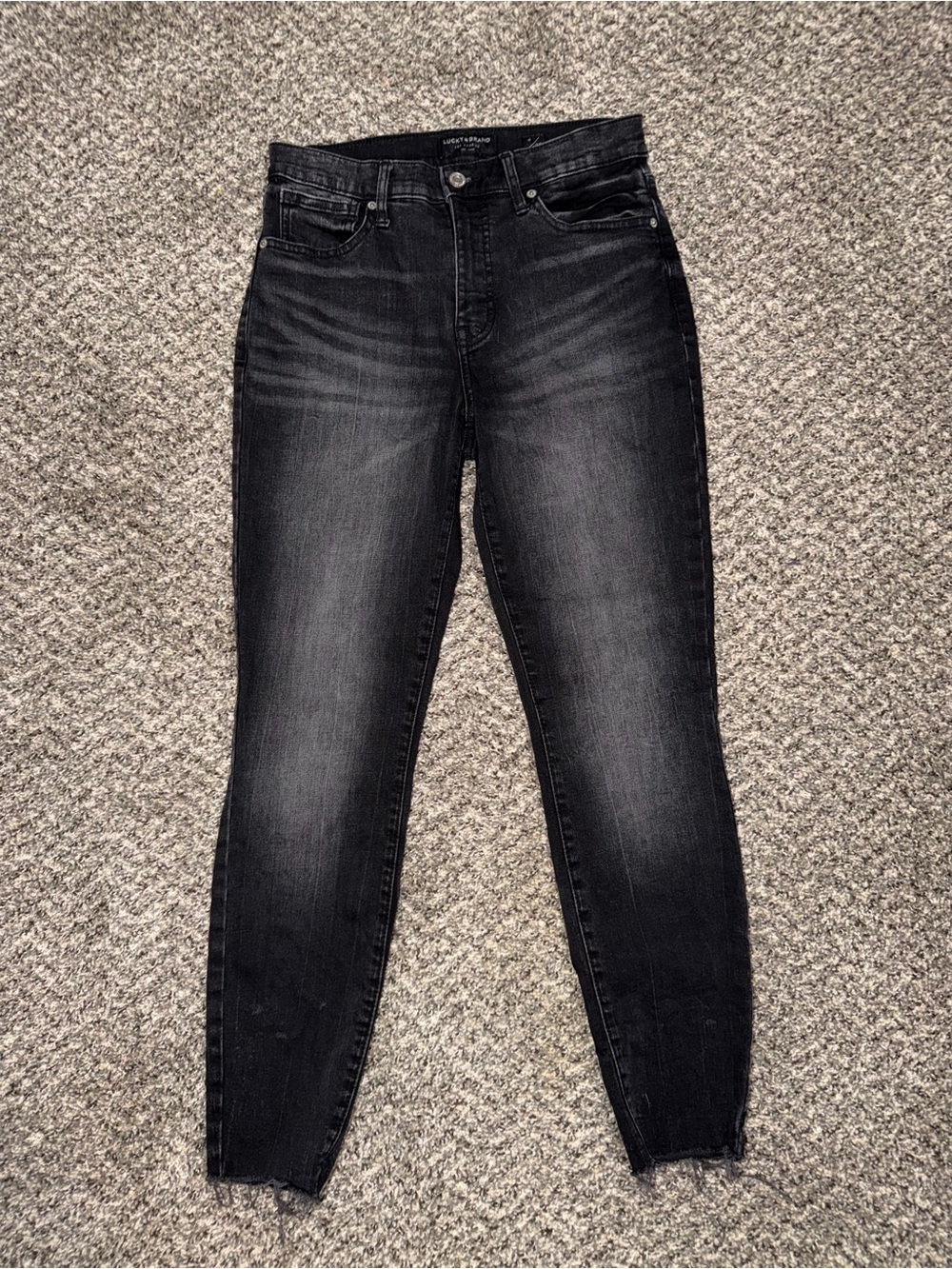 American Eagle Black Raw Hem Skinny Jeans Size 4